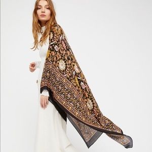 Free people magic dance border print kimono black